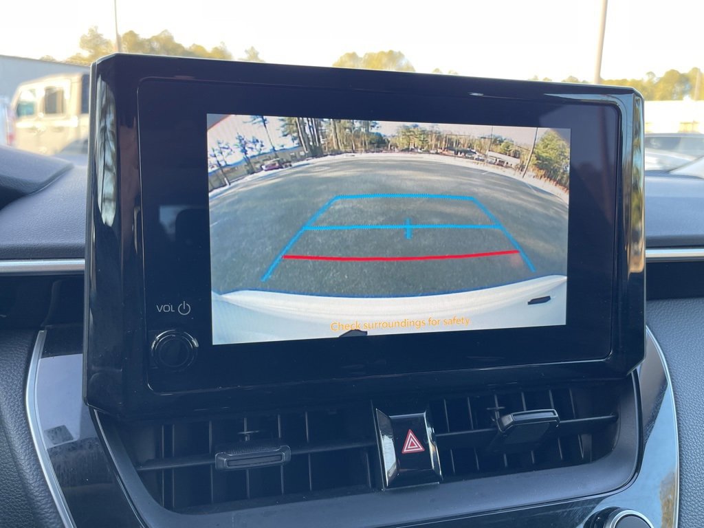 Used 2024 Toyota Corolla LE image 15