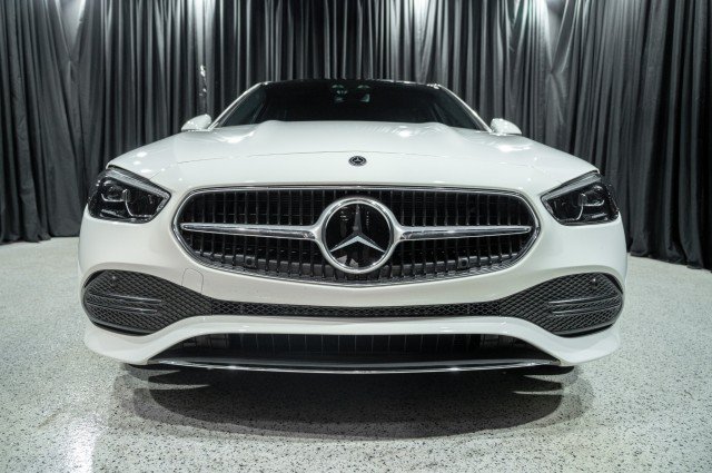 Used 2026 Mercedes-Benz C 300 Sedan image 2