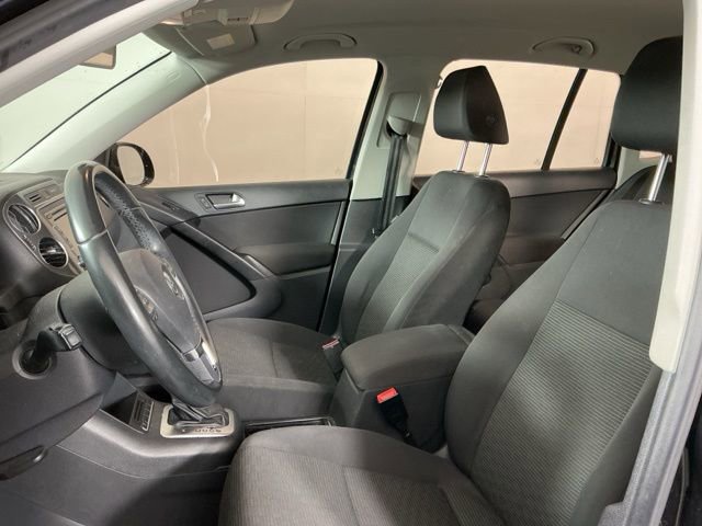 Used 2015 Volkswagen Tiguan S FWD image 10