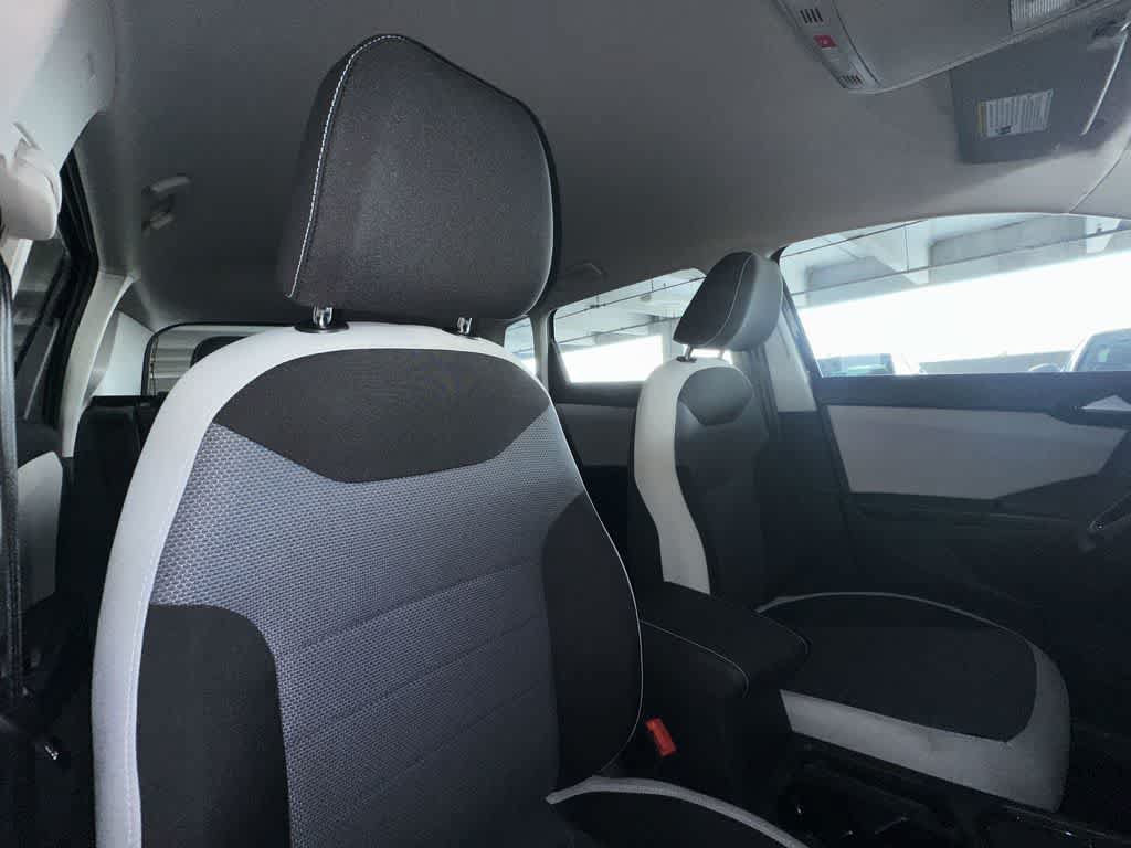 Used 2025 Volkswagen Taos S FWD image 27