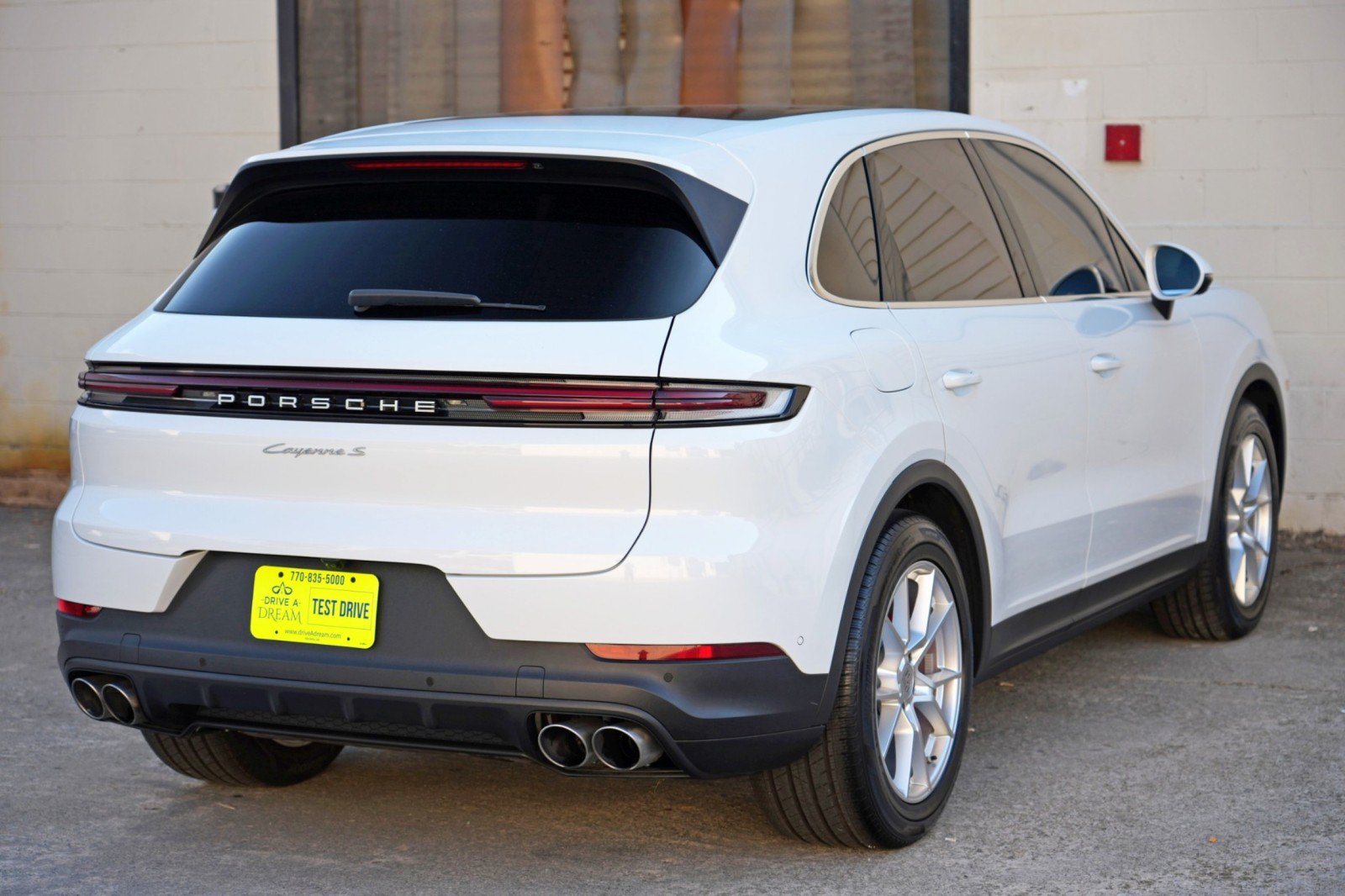 Used 2024 Porsche Cayenne S w/ Premium Package Plus AWD/4WD image 57