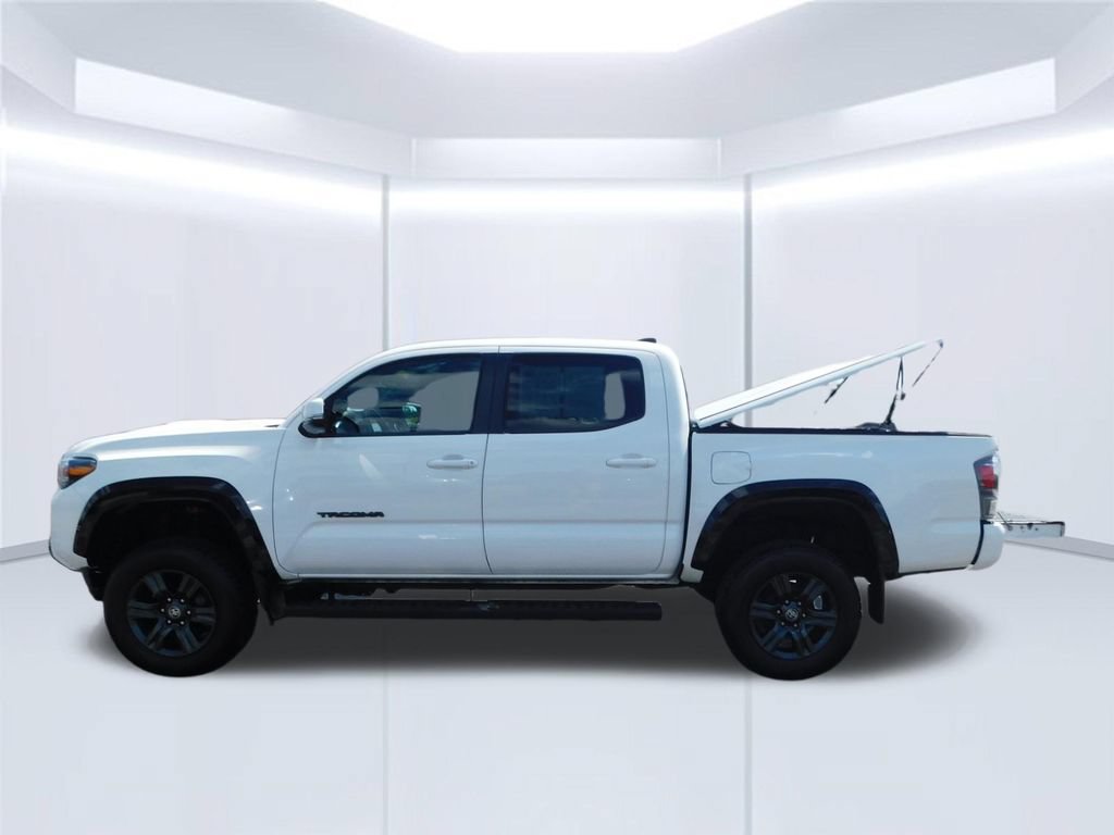 Used 2023 Toyota Tacoma TRD Sport AWD/4WD image 8