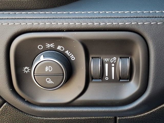 Used 2022 RAM 1500 Limited w/ Night Edition image 25
