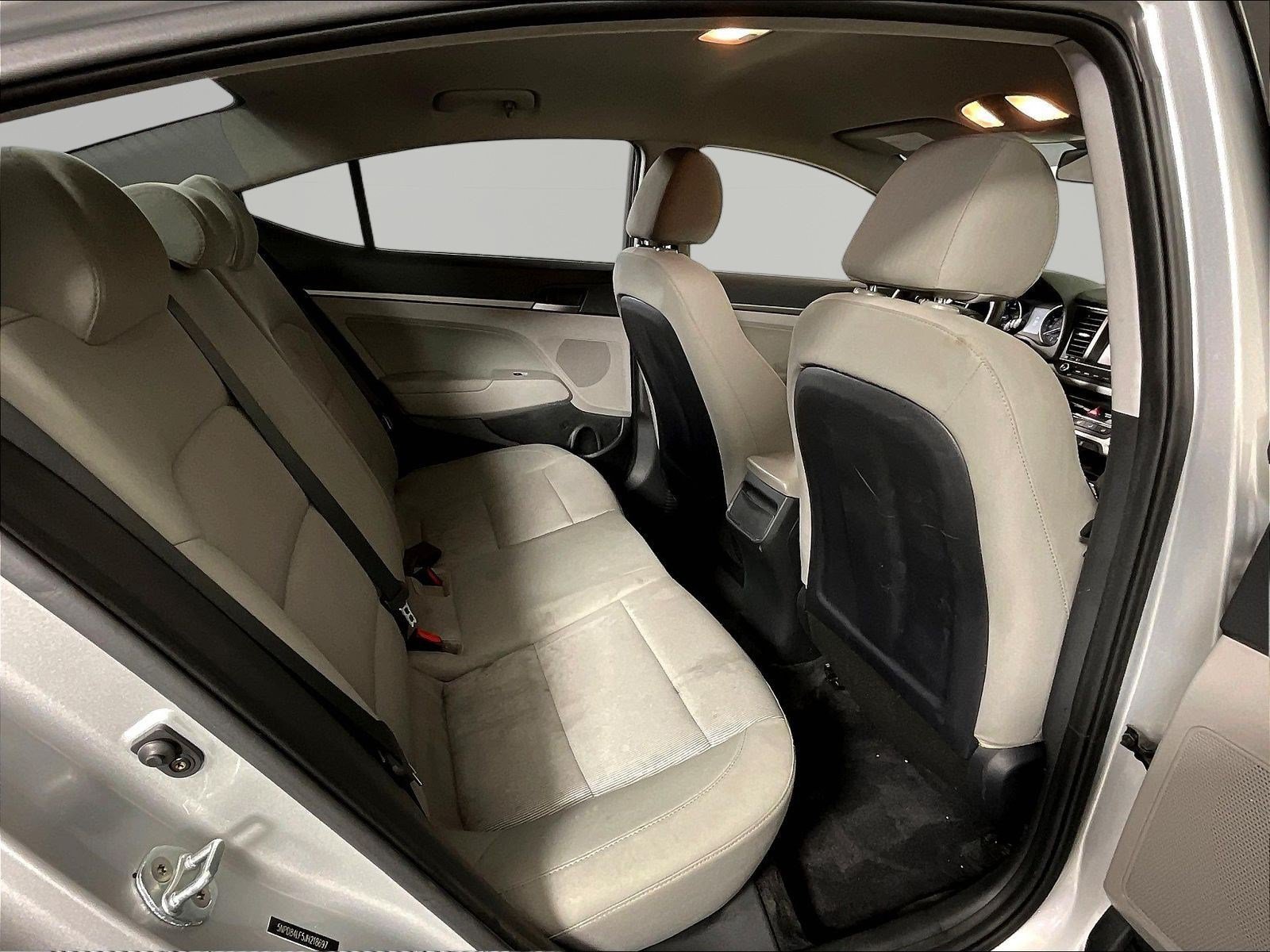 Used 2018 Hyundai Elantra SEL FWD image 25