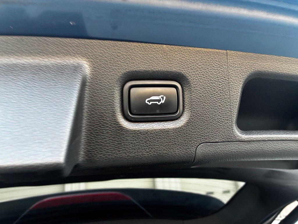 Used 2023 Hyundai Santa Fe SEL AWD/4WD image 12