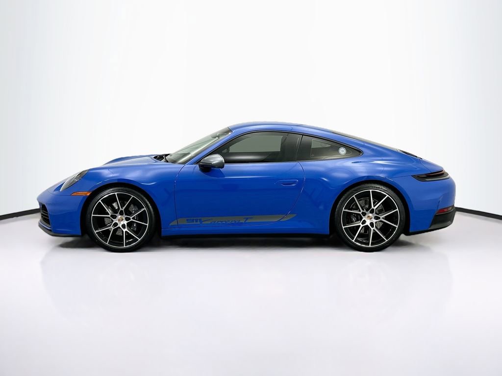 Used 2025 Porsche 911 Carrera T RWD image 8
