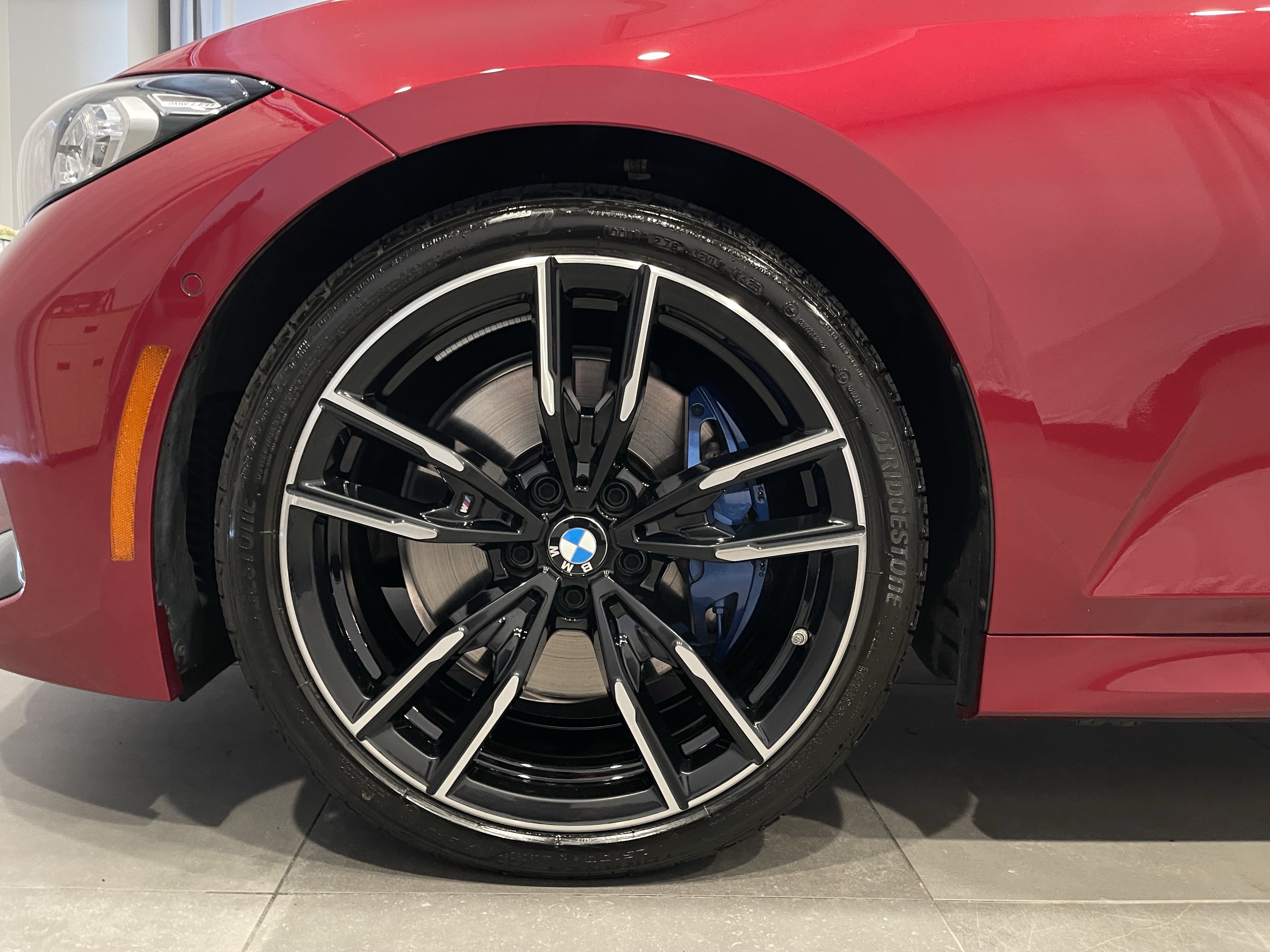 Used 2025 BMW M340i Sedan RWD image 9