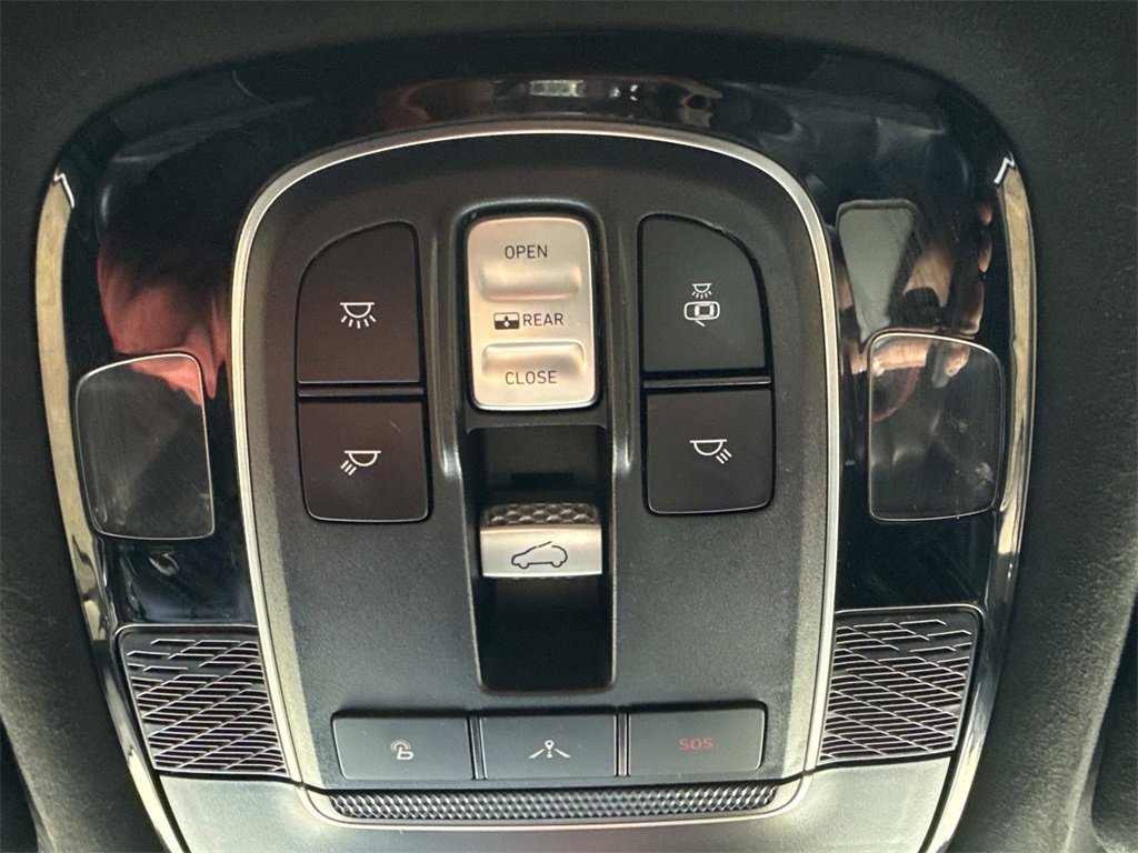 Used 2021 Hyundai Palisade Calligraphy image 22