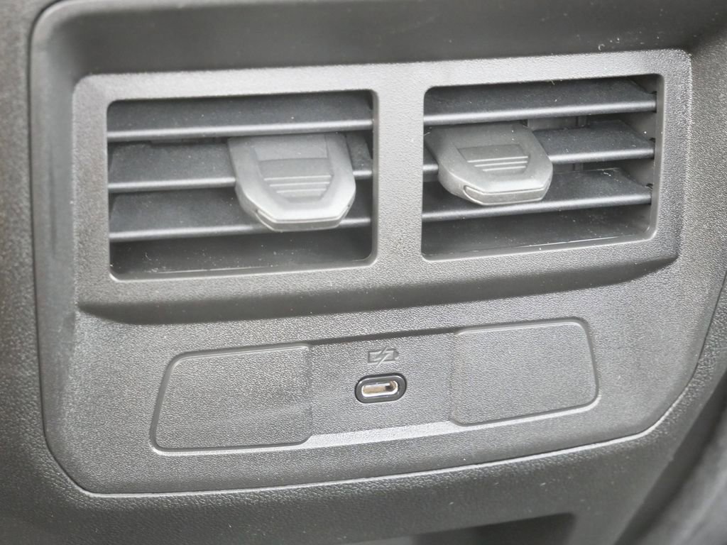 New 2026 GMC Canyon Elevation w/ Technology Package image 36