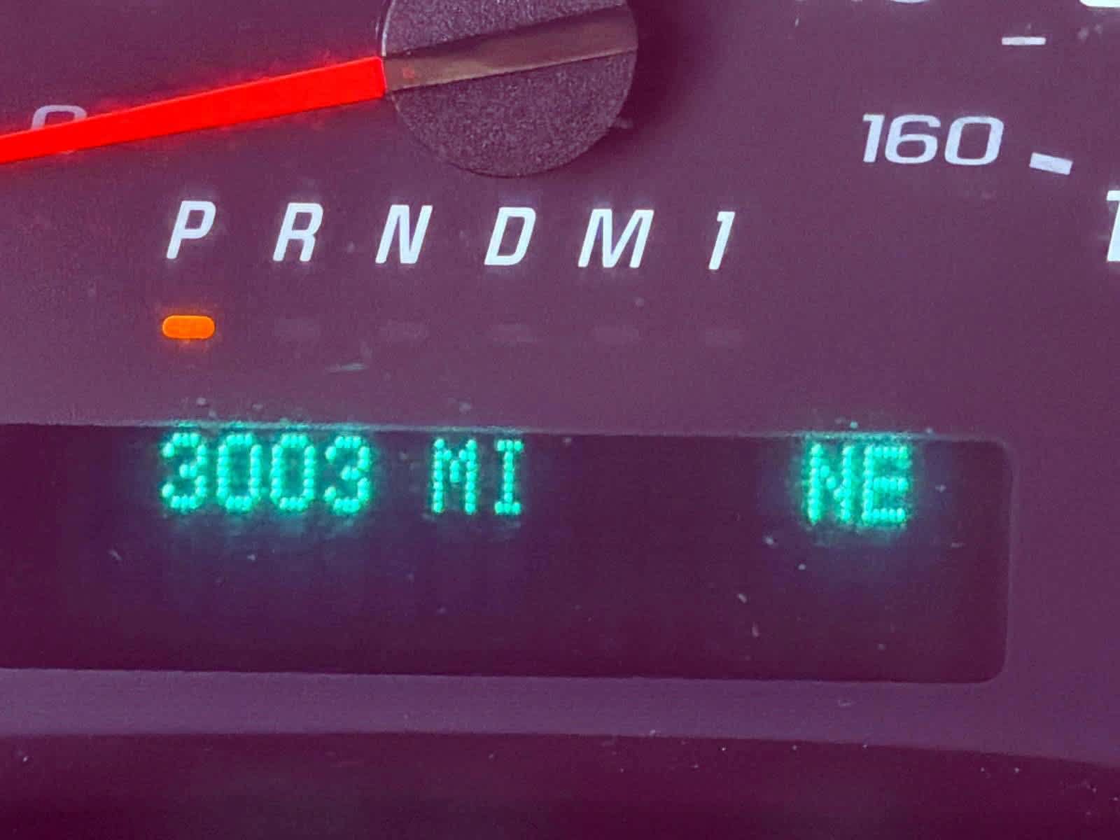 Used 2025 Chevrolet Express 2500 LT RWD image 14