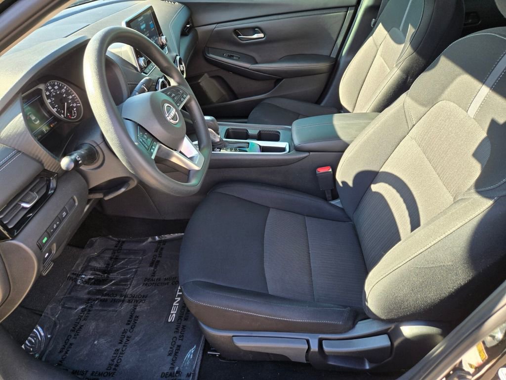Certified 2024 Nissan Sentra SV FWD image 10