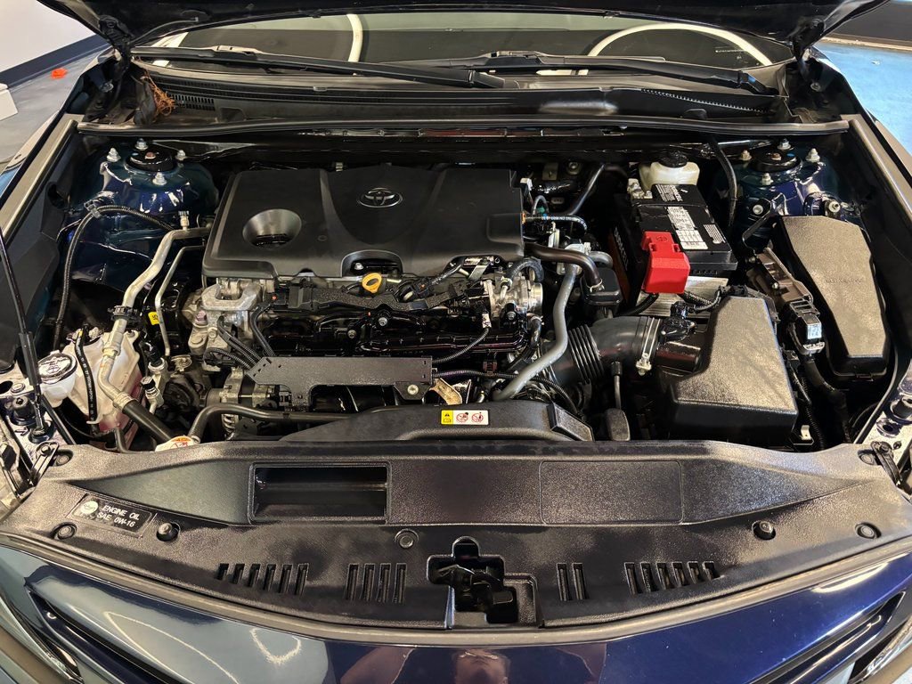Used 2022 Toyota Camry SE image 24