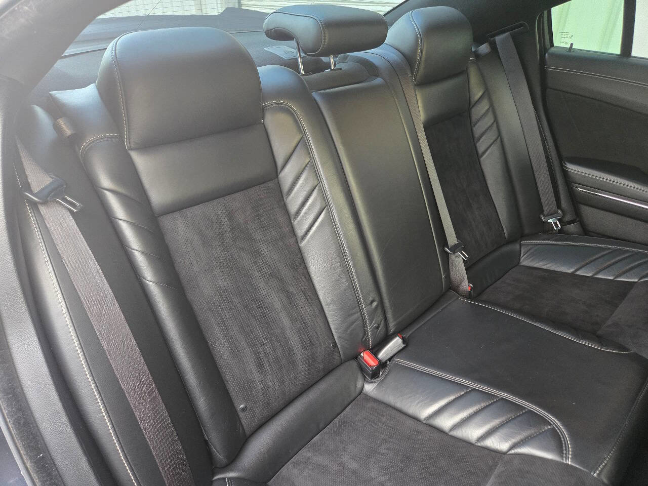 Used 2019 Dodge Charger SRT Hellcat w/ Navigation & Travel Group RWD image 28