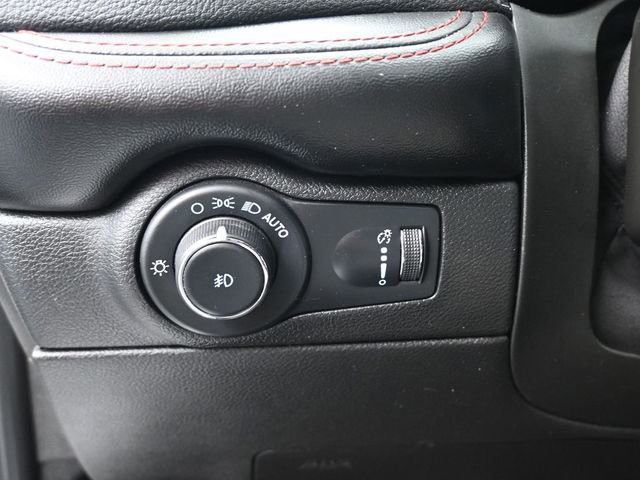 Used 2023 Dodge Durango GT image 15