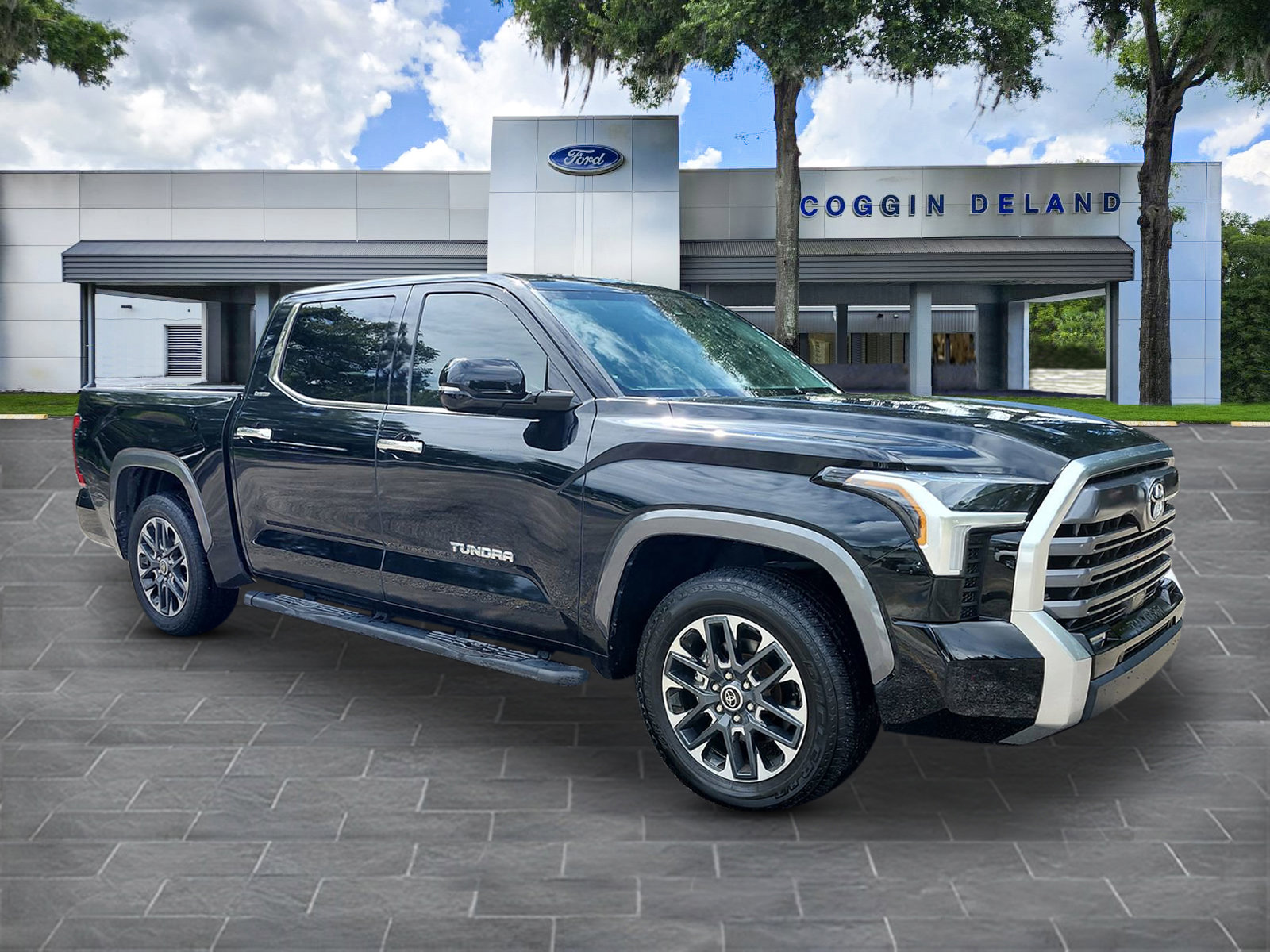 Used 2023 Toyota Tundra Limited image 7