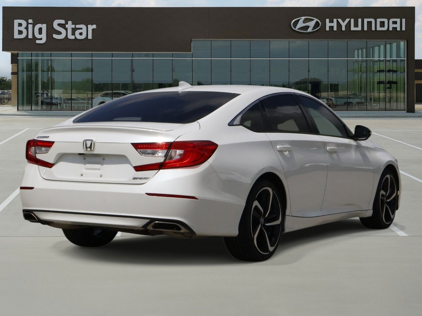 Used 2020 Honda Accord Sport image 4