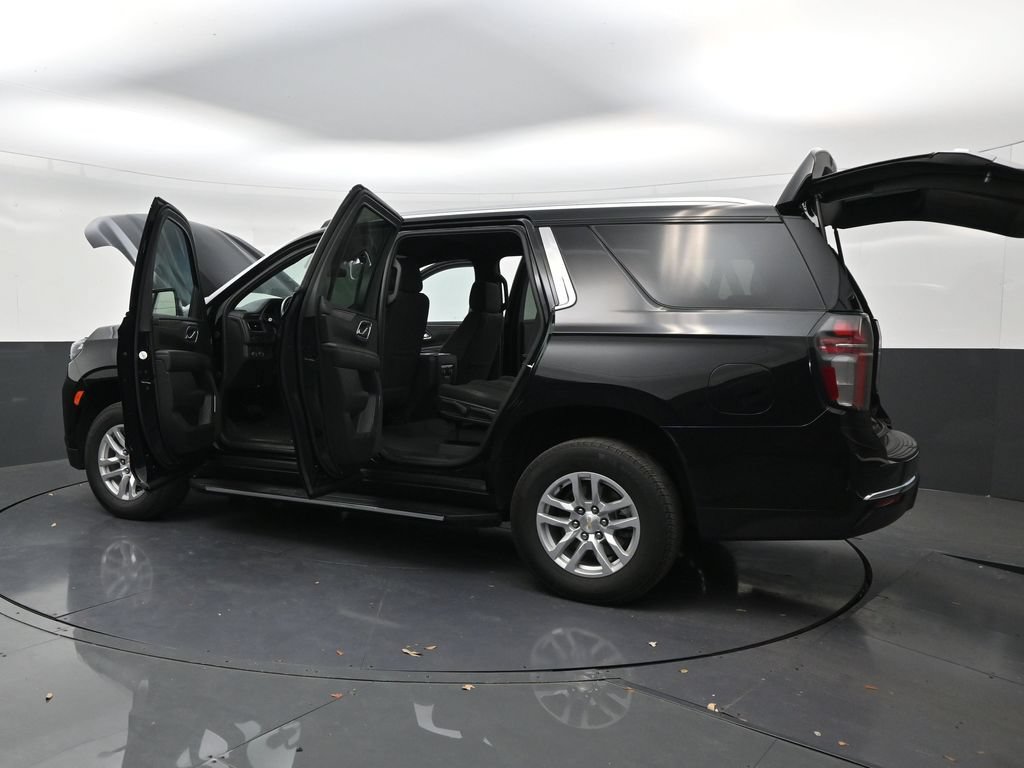 Used 2024 Chevrolet Tahoe LS RWD image 31
