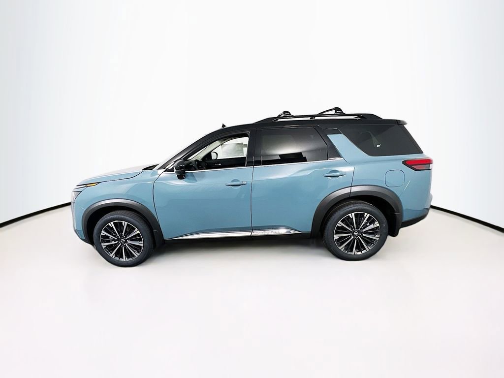 New 2026 Nissan Pathfinder Platinum image 4