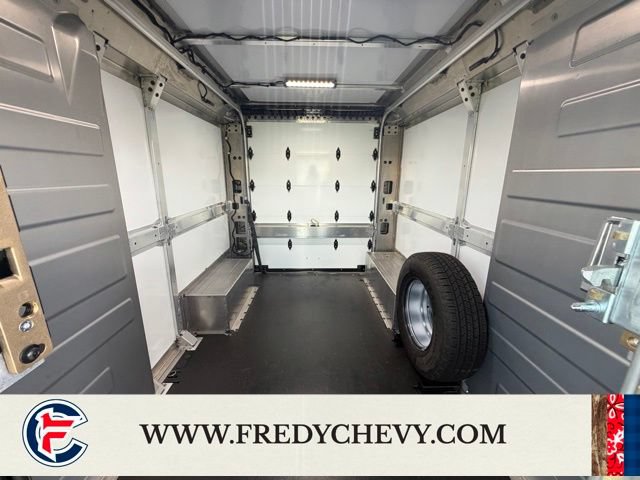 New 2026 Chevrolet Brightdrop 400 AWD/4WD image 32