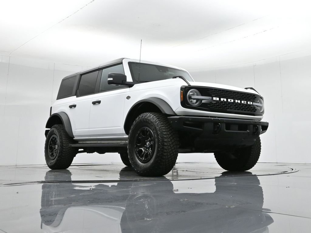 Used 2022 Ford Bronco Wildtrak image 45