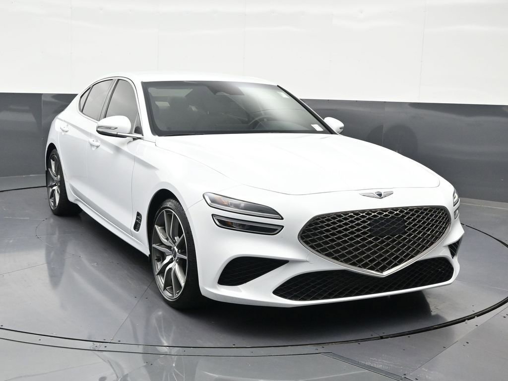Used 2023 Genesis G70 2.0T RWD image 8