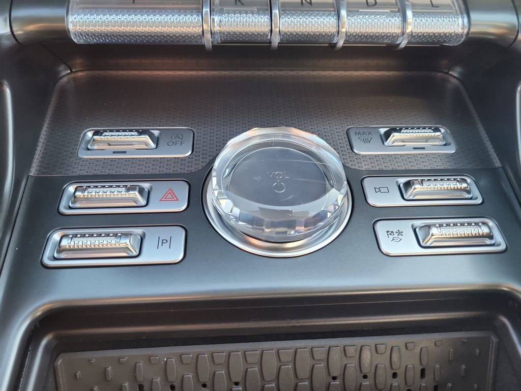 New 2026 Lincoln Nautilus Premier image 30