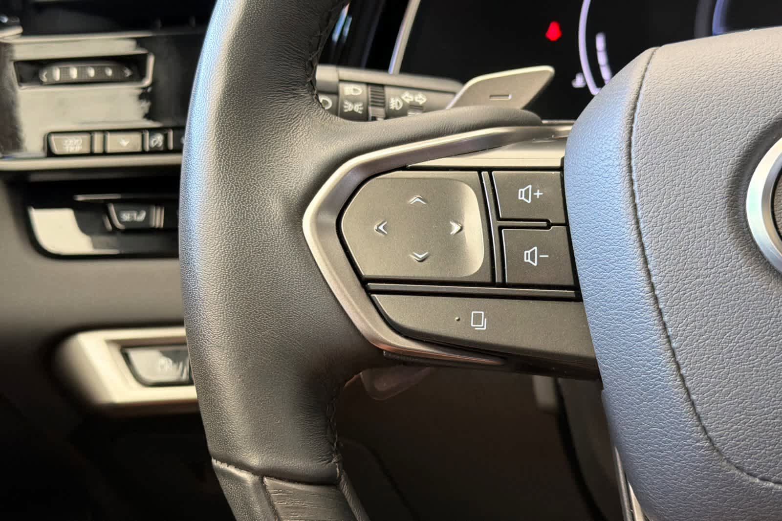 Certified 2023 Lexus RX 350 w/ Cold Area Package AWD/4WD image 26