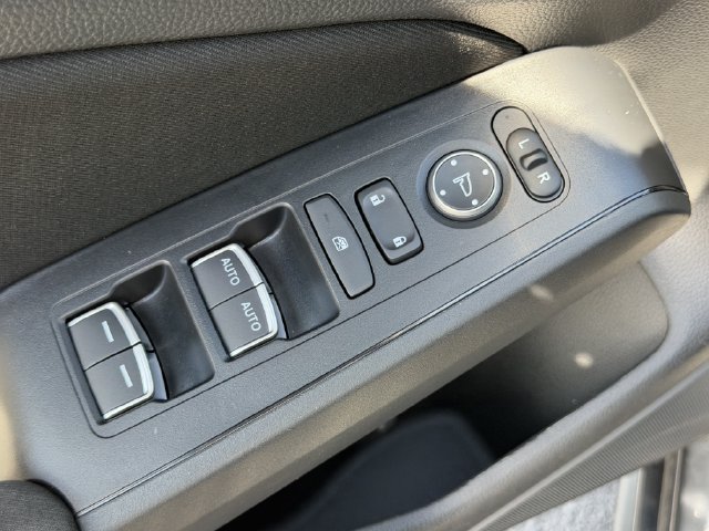Certified 2025 Honda Civic Sport image 19