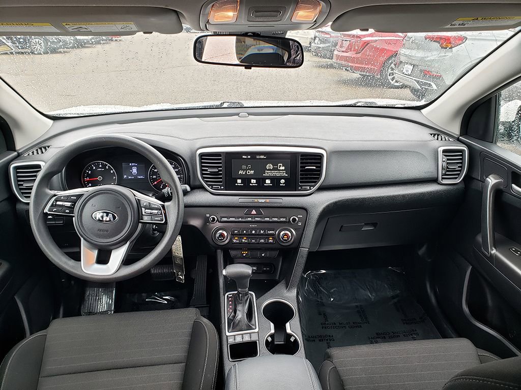 Used 2021 Kia Sportage LX w/ LX AWD Popular Package image 13