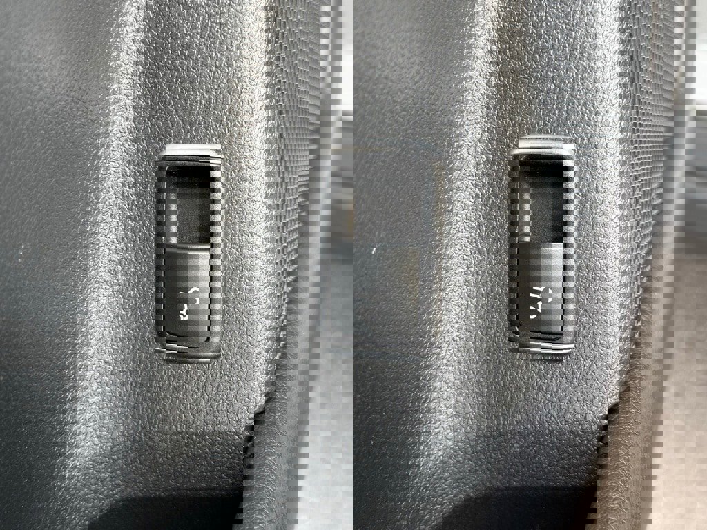 Used 2019 Mercedes-Benz GLA 250 GLA 250 image 19