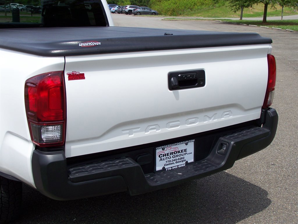 Used 2023 Toyota Tacoma SR image 30