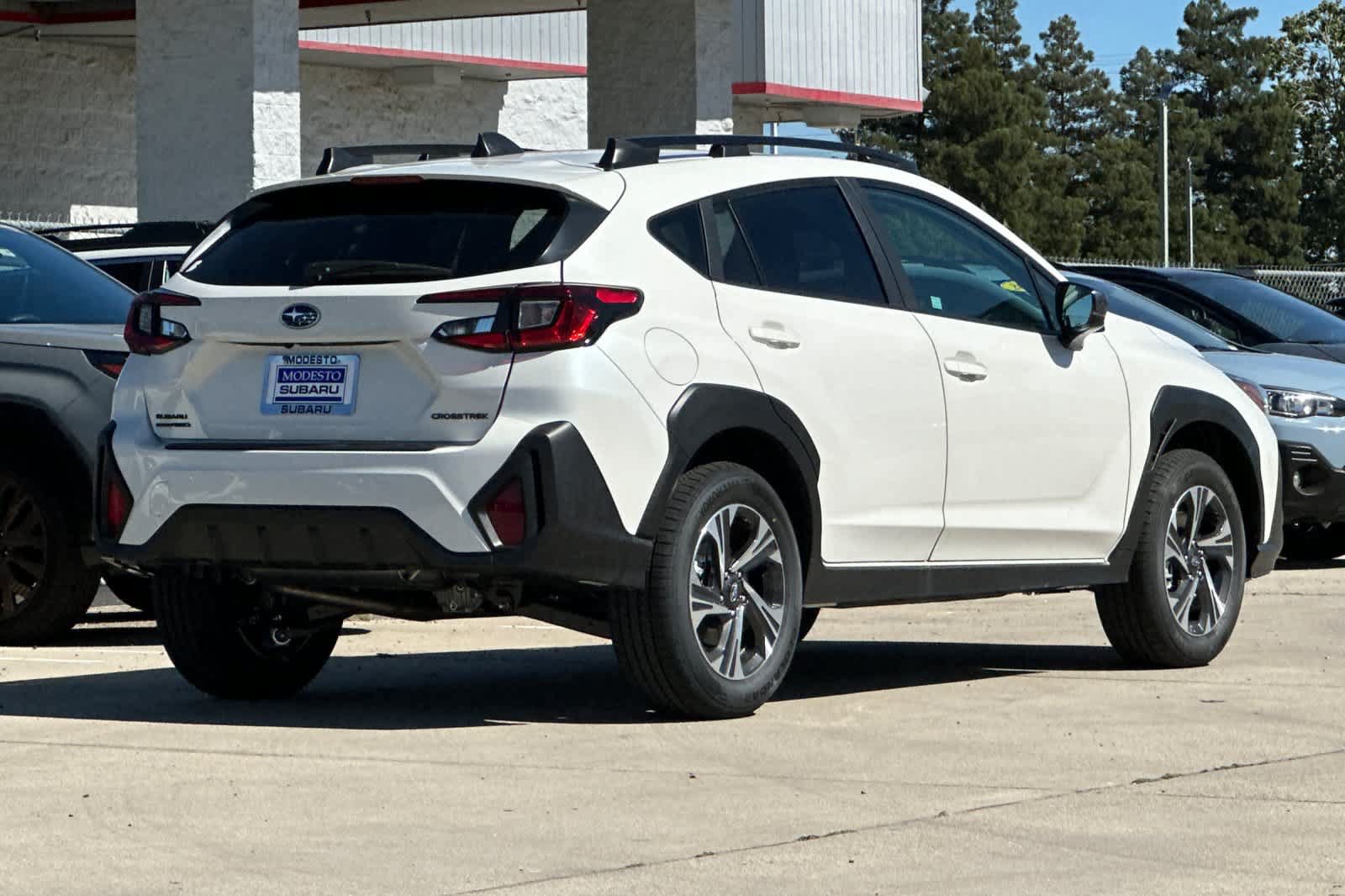 New 2026 Subaru Crosstrek 2.5i Premium AWD/4WD image 3