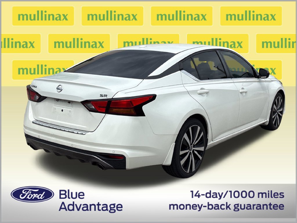 Used 2020 Nissan Altima 2.5 SR FWD image 4