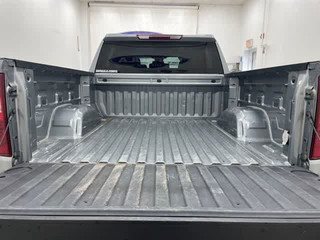 Used 2023 Chevrolet Silverado 1500 Custom w/ LPO, Dark Essentials Package AWD/4WD image 13