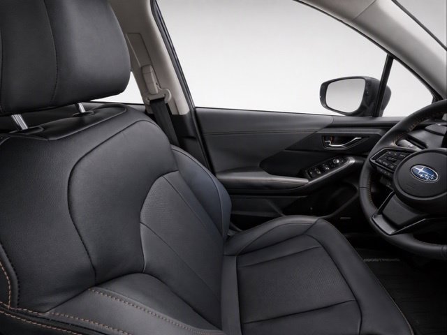 Certified 2025 Subaru Crosstrek 2.5i Limited AWD/4WD image 16