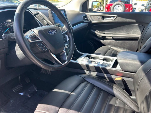 Used 2021 Ford Edge SEL w/ Convenience Package AWD/4WD image 16