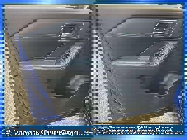 Used 2023 Nissan Rogue Platinum AWD/4WD image 16