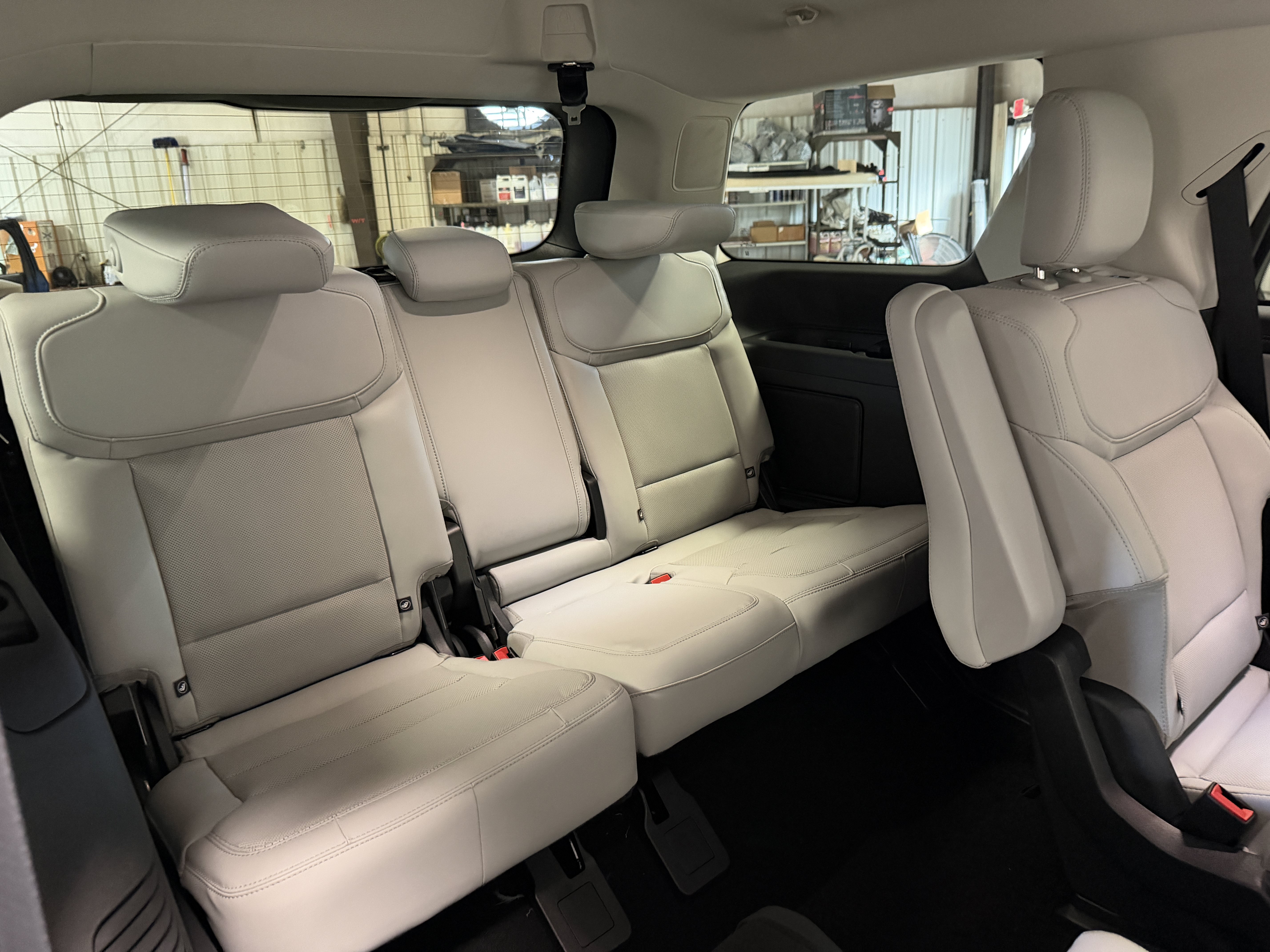 New 2027 Ford Expedition Platinum AWD/4WD image 27