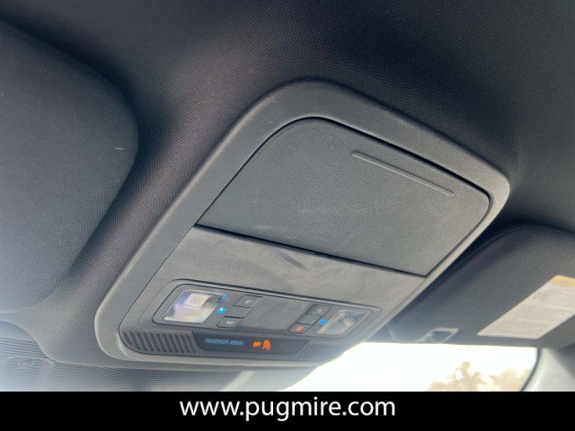 Used 2020 Ford Explorer XLT w/ Equipment Group 202A image 29