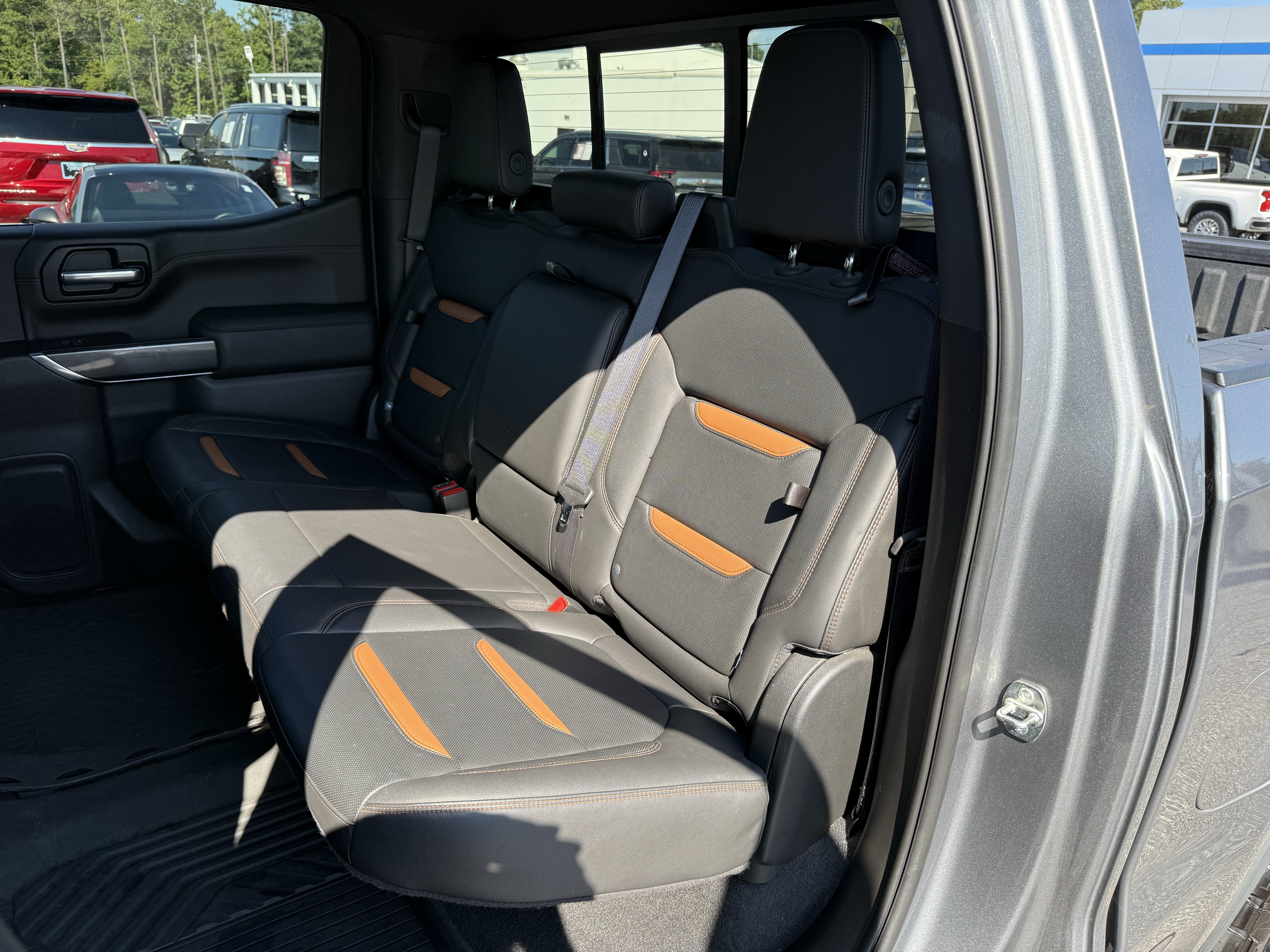 Used 2020 GMC Sierra 1500 AT4 w/ AT4 Premium Package AWD/4WD image 33