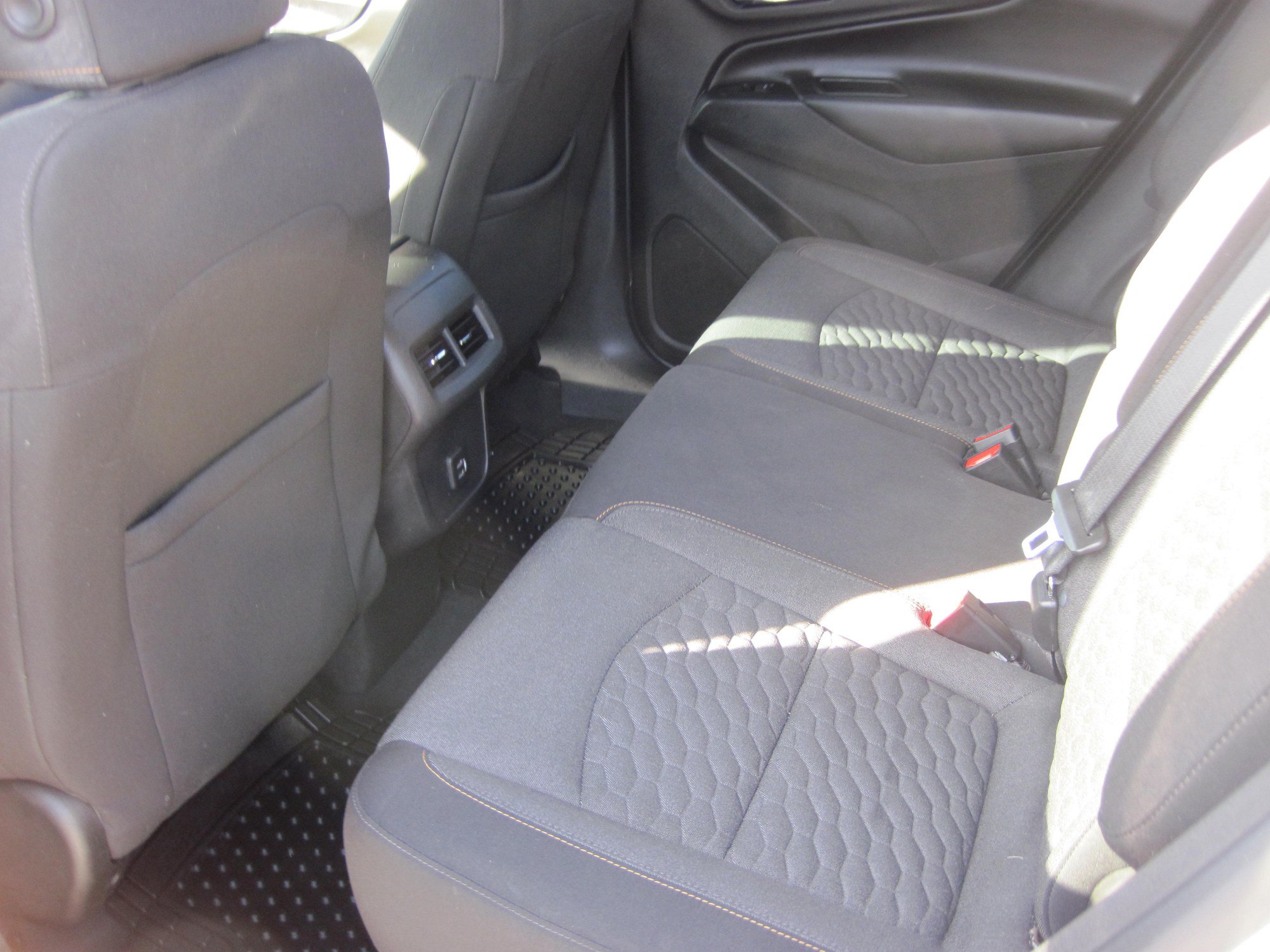 Used 2021 Chevrolet Equinox LT AWD/4WD image 8