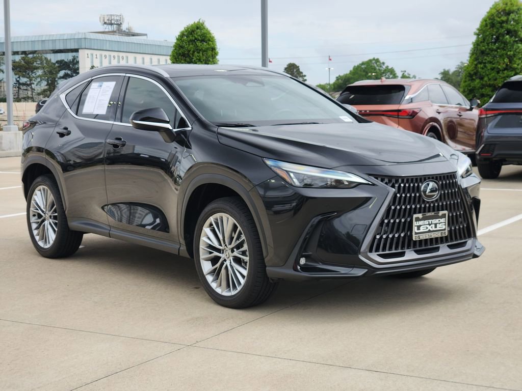 Used 2025 Lexus NX 350 AWD w/ Premium Package image 3