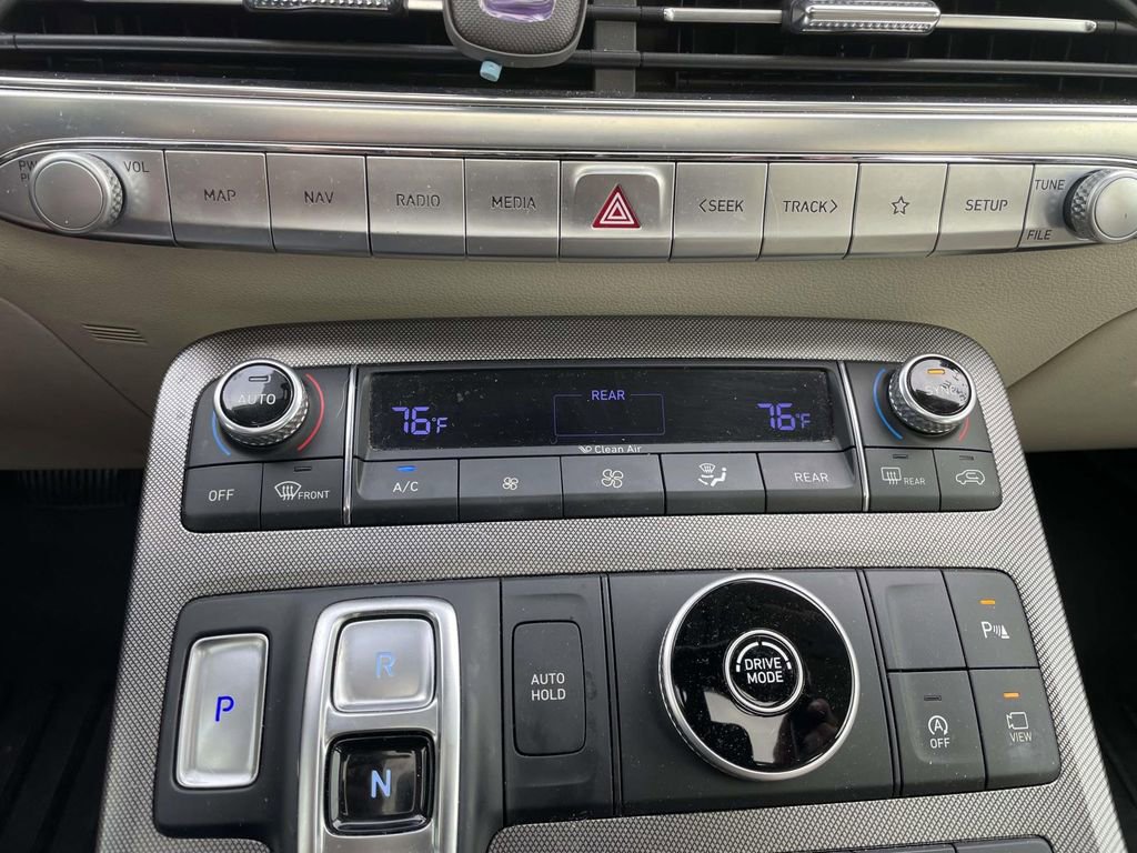 Used 2020 Hyundai Palisade Limited image 43