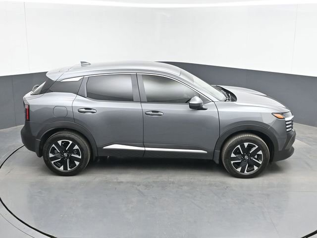 Used 2025 Nissan Kicks SV AWD/4WD image 37