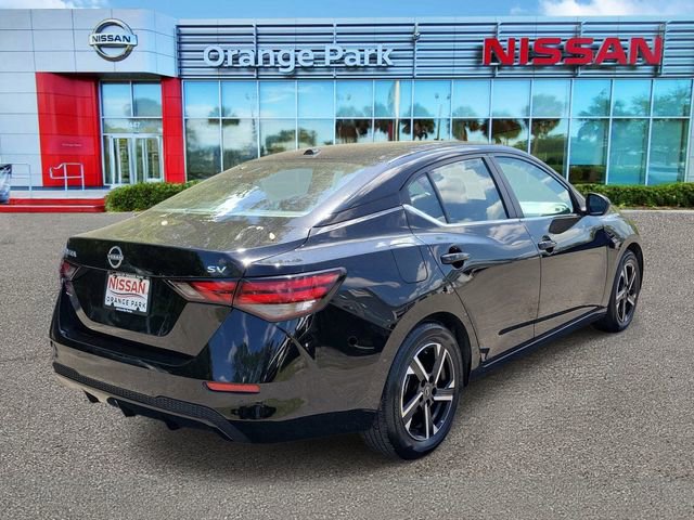 Used 2024 Nissan Sentra SV image 2