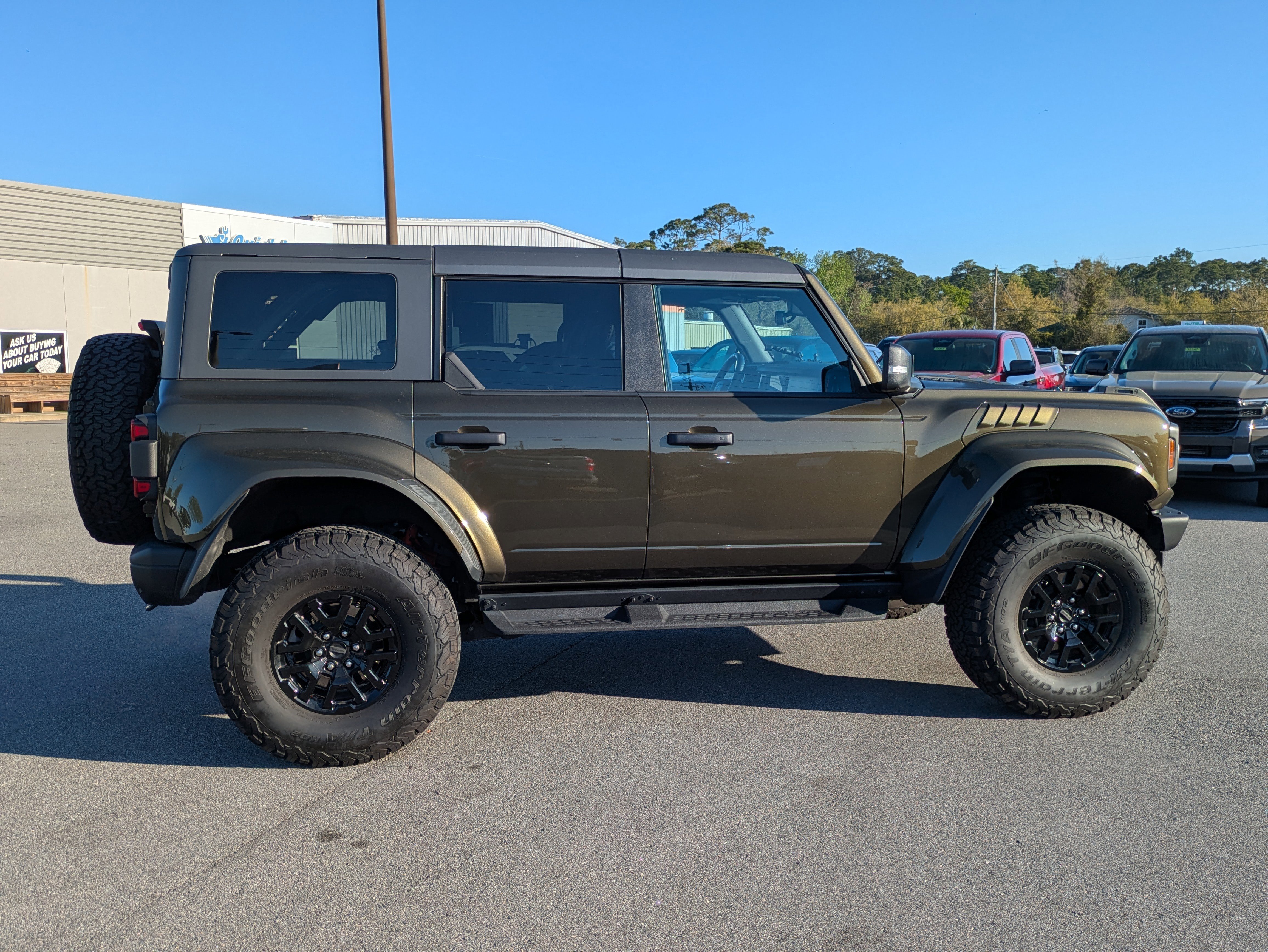 Used 2024 Ford Bronco Raptor image 3