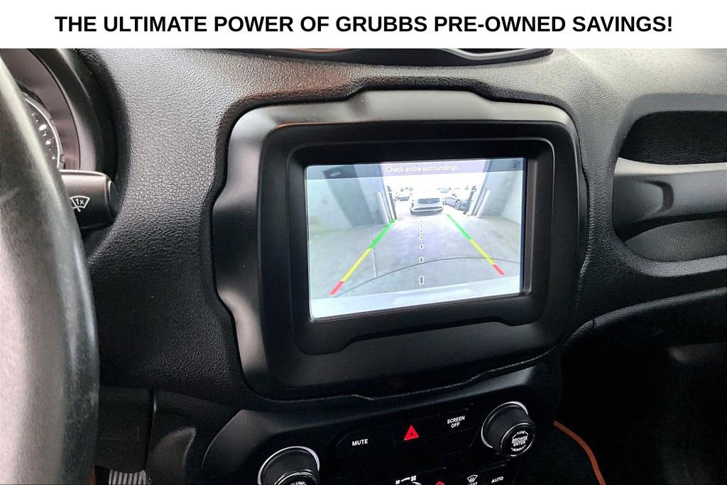 Used 2020 Jeep Renegade Latitude FWD image 26