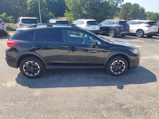 Used 2023 Subaru Crosstrek 2.0i Premium AWD/4WD image 4