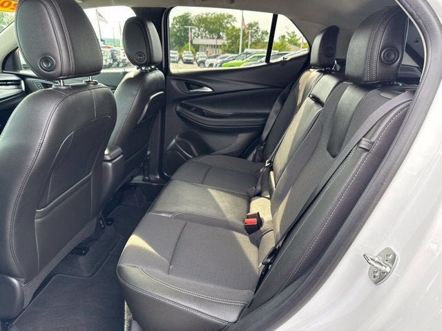 Used 2025 Buick Encore GX Preferred w/ Comfort Package FWD image 18