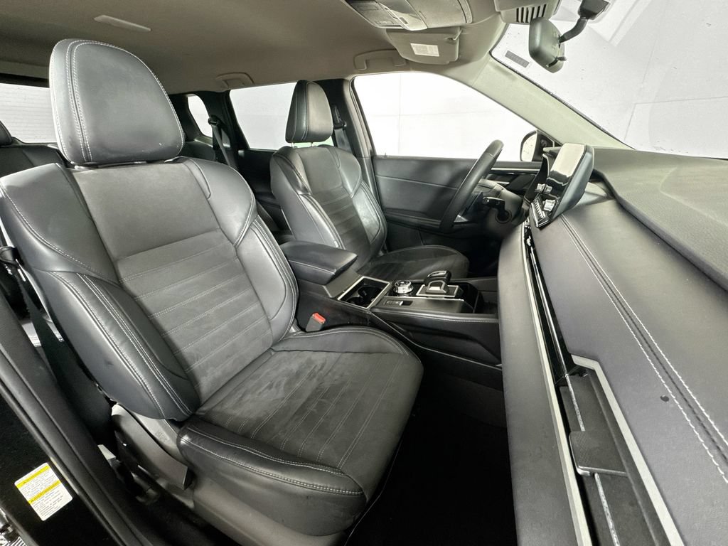 Used 2023 Mitsubishi Outlander SE AWD/4WD image 28